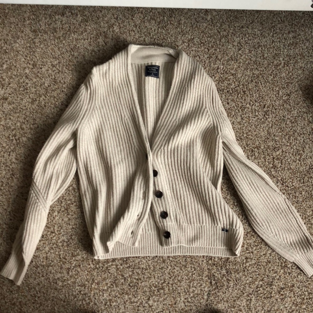 Abercrombie and Fitch wool cardaign never worn